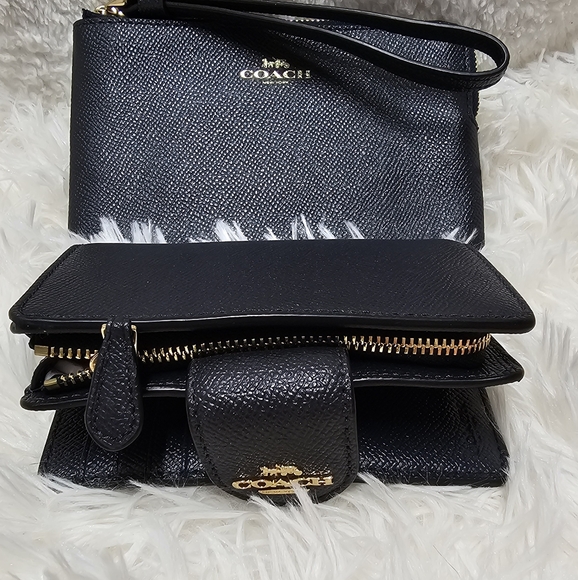 Coach Bags Medium Corner Zip Wallet 6390 Gold/Midnight Color - Picture 6 of 7